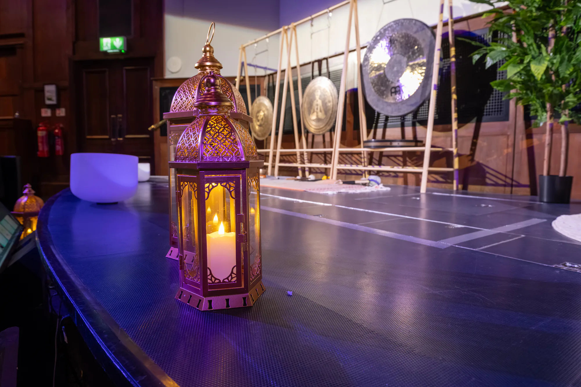 Gongs on stage copy